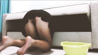 bad job and got a portion of cum on her ass