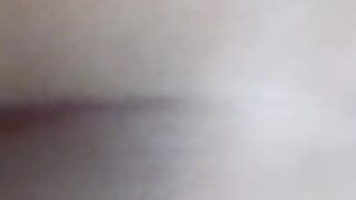 ????كنحماق على زب لكبير???? لي عندو زب كبير يسيفطو لي وحد دوكالي برعني