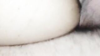 احمد أنا مرت جارك براحة علي يا روحي لا تجيبو بسرعة حبيبي انا طول اليوم رآه كون شرموطتك????????????