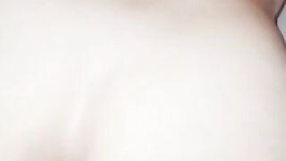 احمد أنا مرت جارك براحة علي يا روحي لا تجيبو بسرعة حبيبي انا طول اليوم رآه كون شرموطتك????????????