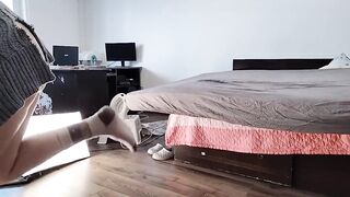 Sexy Mom Dances Naked Around the House. Sexy Brunette Does a Workout at Home Naked.