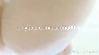 Up Close And Wet With Hottie LaSirena69